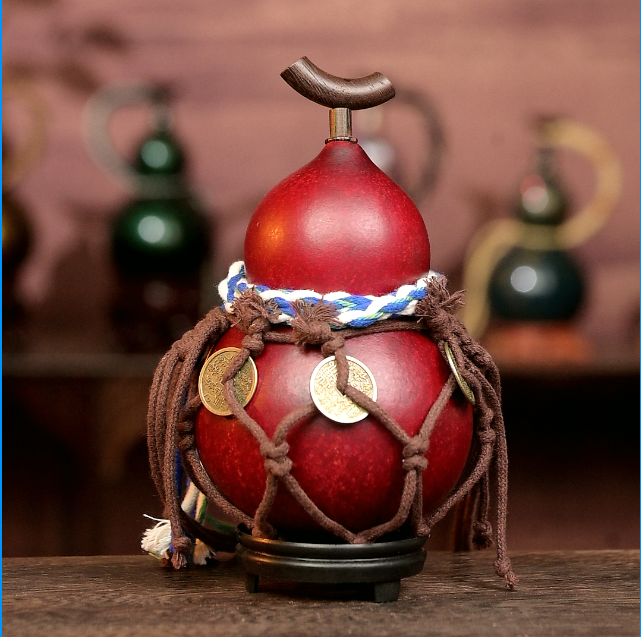 Red Urushi-Lined Gourd Bottle Dyed with Traditional Chinese Herbal Decoction 2